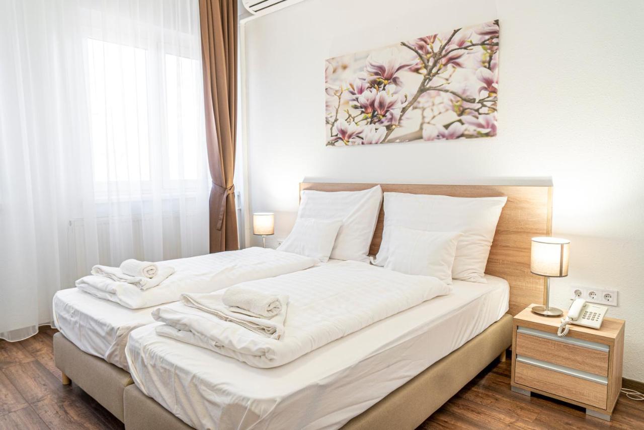 Ozoon Hotel Nyíregyháza 外观 照片