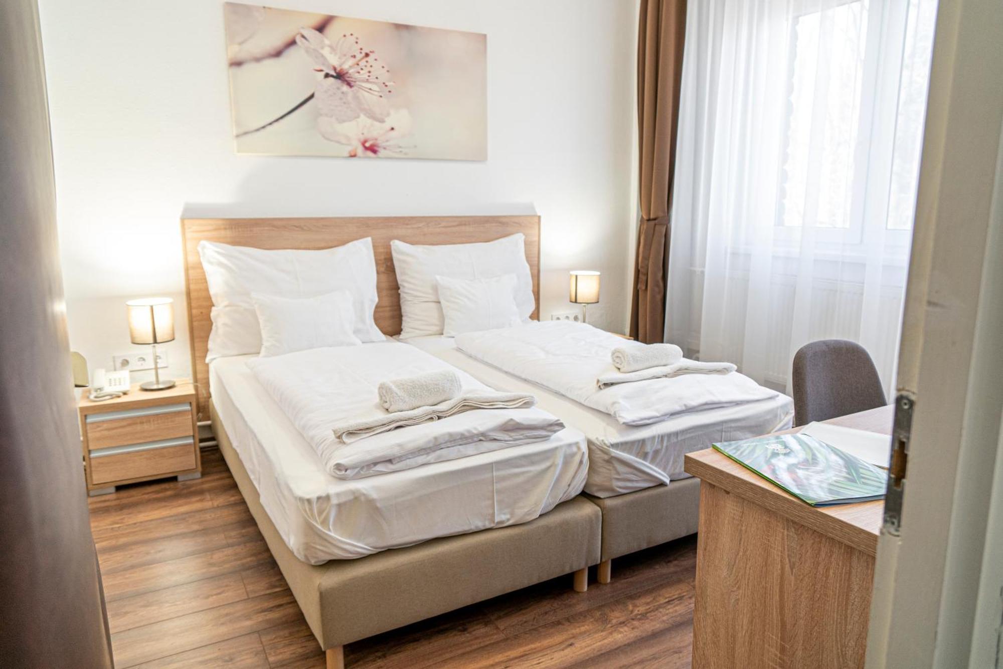 Ozoon Hotel Nyíregyháza 外观 照片
