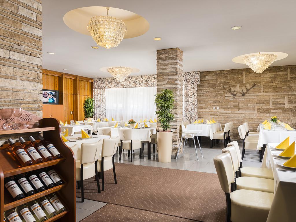 Ozoon Hotel Nyíregyháza 外观 照片